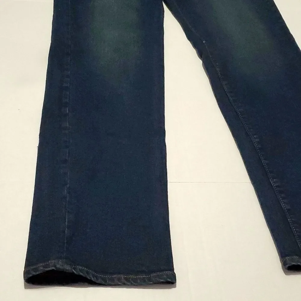 NEW True Religion Geno Relax Slim Dark Wash Straight Leg Jeans 32W